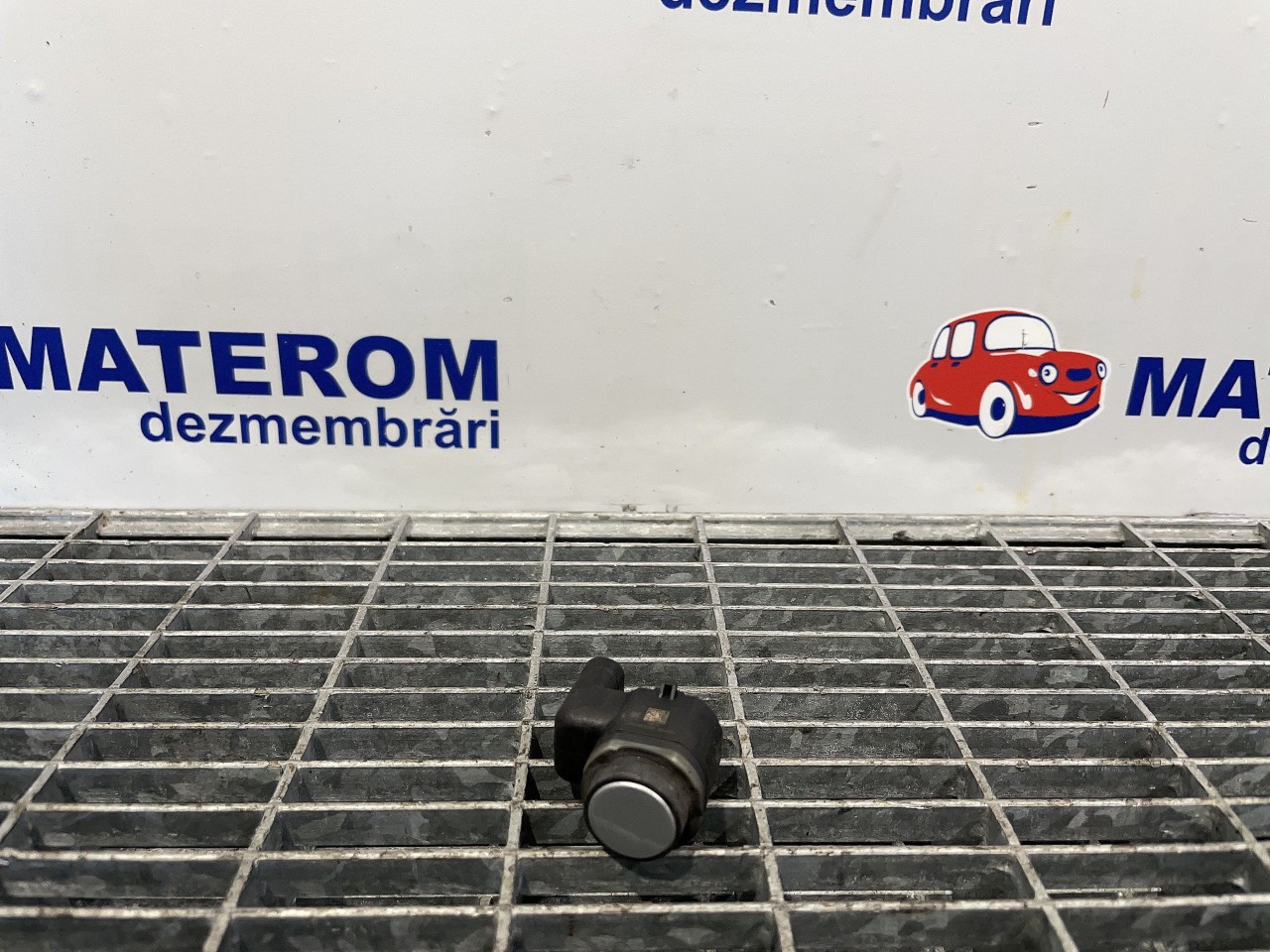 SENZOR PARCARE SPATE BMW SERIA 5 F 10 SERIA 5 F 10 - (2014 2017)