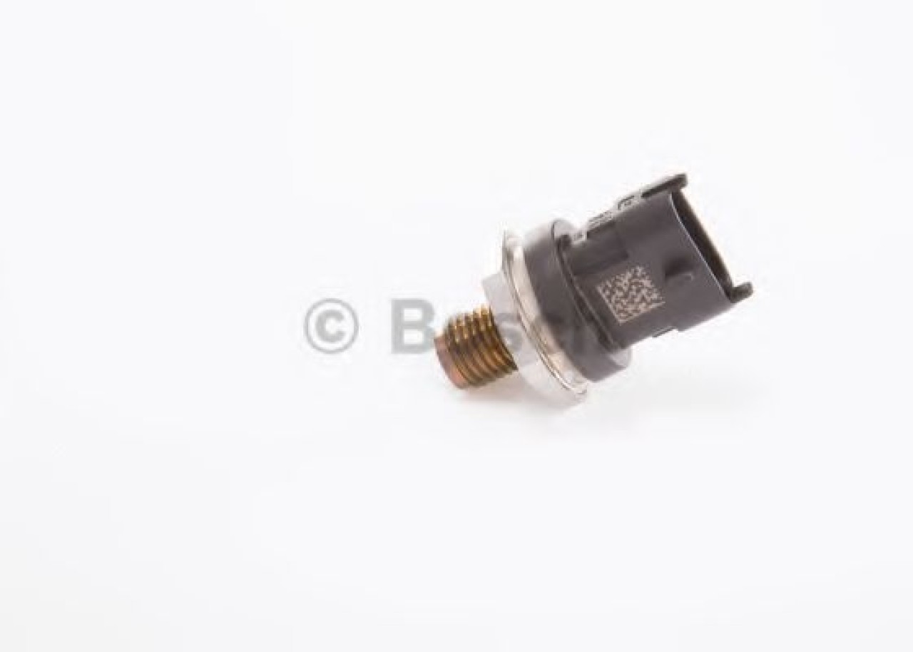 Senzor, presiune combustibil FIAT DUCATO bus (244) (2002 - 2016) BOSCH 0 281 002 909 piesa NOUA