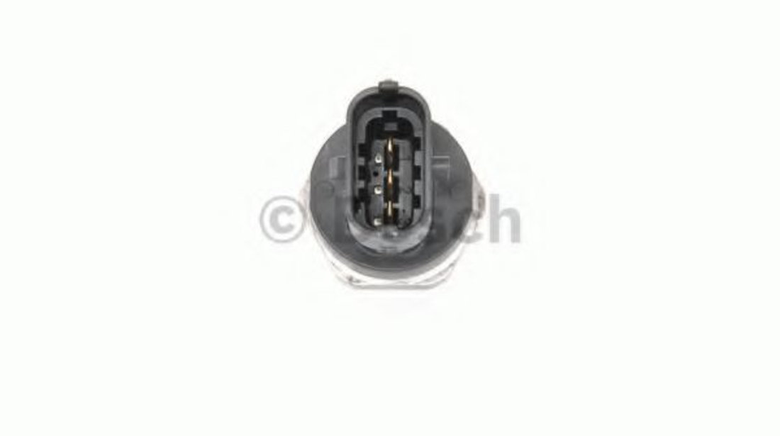 Senzor, presiune combustibil OPEL INSIGNIA (2008 - 2016) BOSCH 0 261 545 055 piesa NOUA