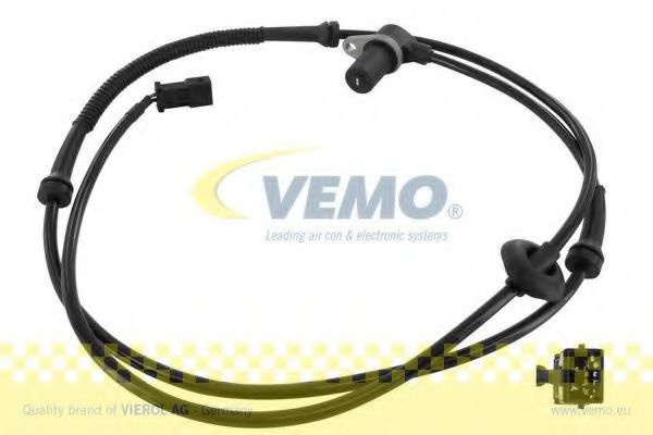 Senzor,turatie roata AUDI A4 Cabriolet (8H7, B6, 8HE, B7) (2002 - 2009) VEMO V10-72-1239 piesa NOUA