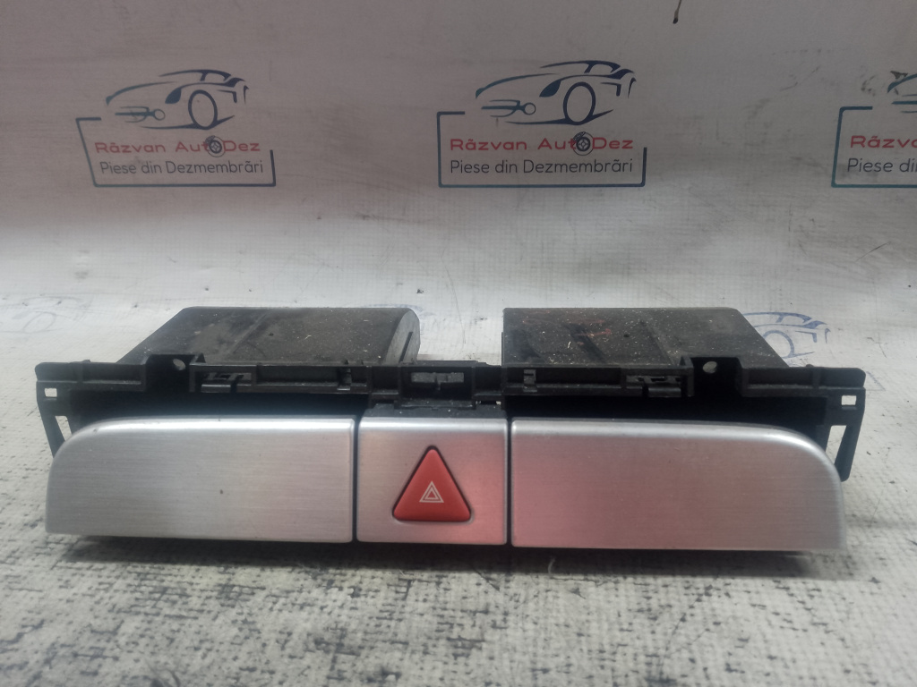 Sertar Bord Volkswagen Passat B6 2006, 3C0858407