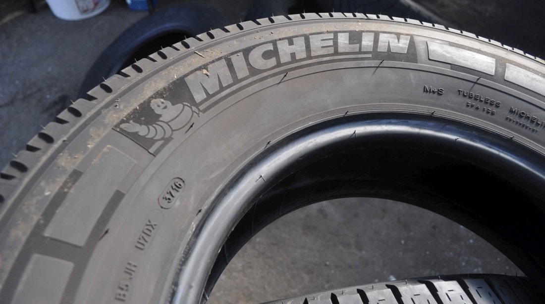 SET 2 Anvelope All Season 225/75 R16CP MICHELIN  Agilis Camping 116Q - M+S