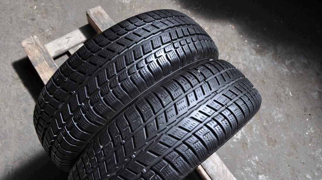 SET 2 Anvelope Iarna 185/65 R15 AVON WT7 Snow 88T