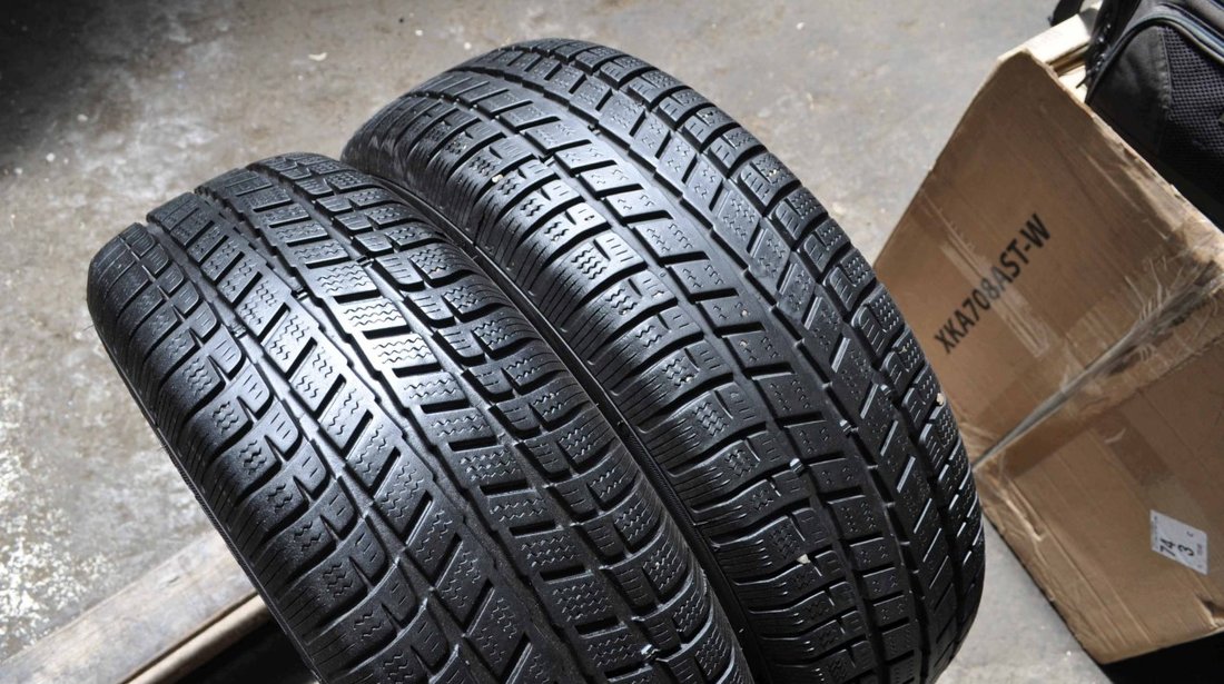 SET 2 Anvelope Iarna 185/65 R15 AVON WT7 Snow 88T