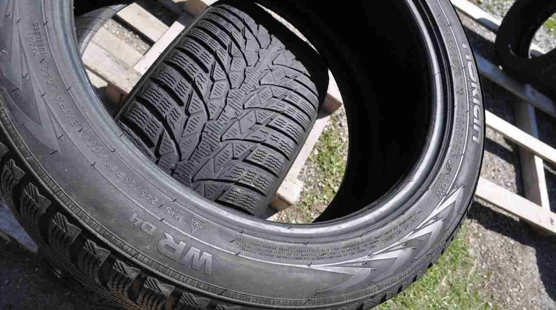 SET 2 Anvelope Iarna 245/45 R18 NOKIAN WR D4 100V #4186143