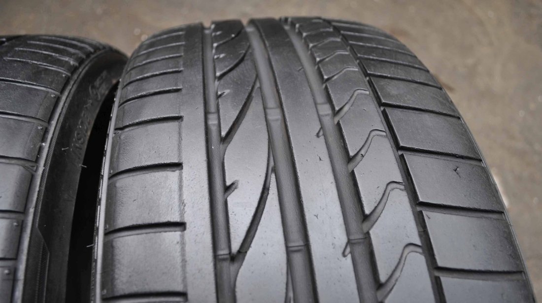 SET 2 Anvelope Vara 225/35 R19 BRIDGESTONE Potenza RE050A 88Y - Runflat