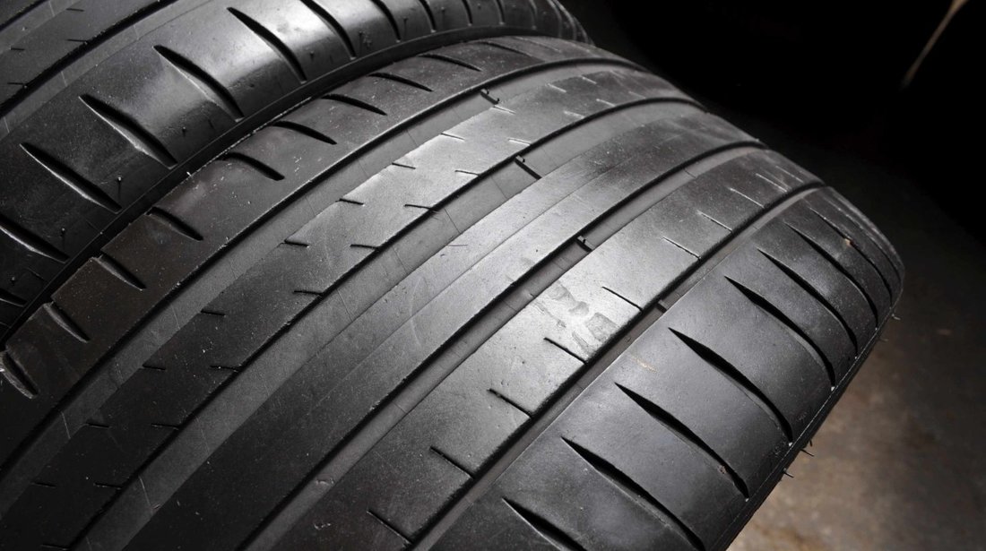 SET 2 Anvelope Vara 245/40 R18 MICHELIN Pilot Sport 4 97Y