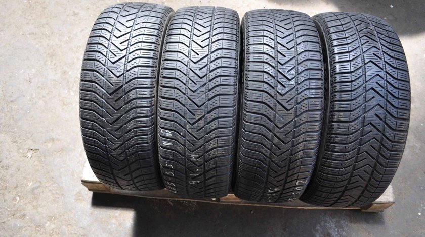 SET 4 Anvelope Iarna 205/55 R16 PIRELLI Snowcontrol Winter 2 91H