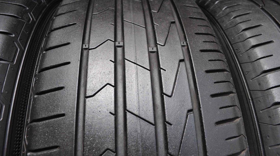 SET 4 Anvelope Vara 215/55 R17 HANKOOK Ventus Prime 3 94W