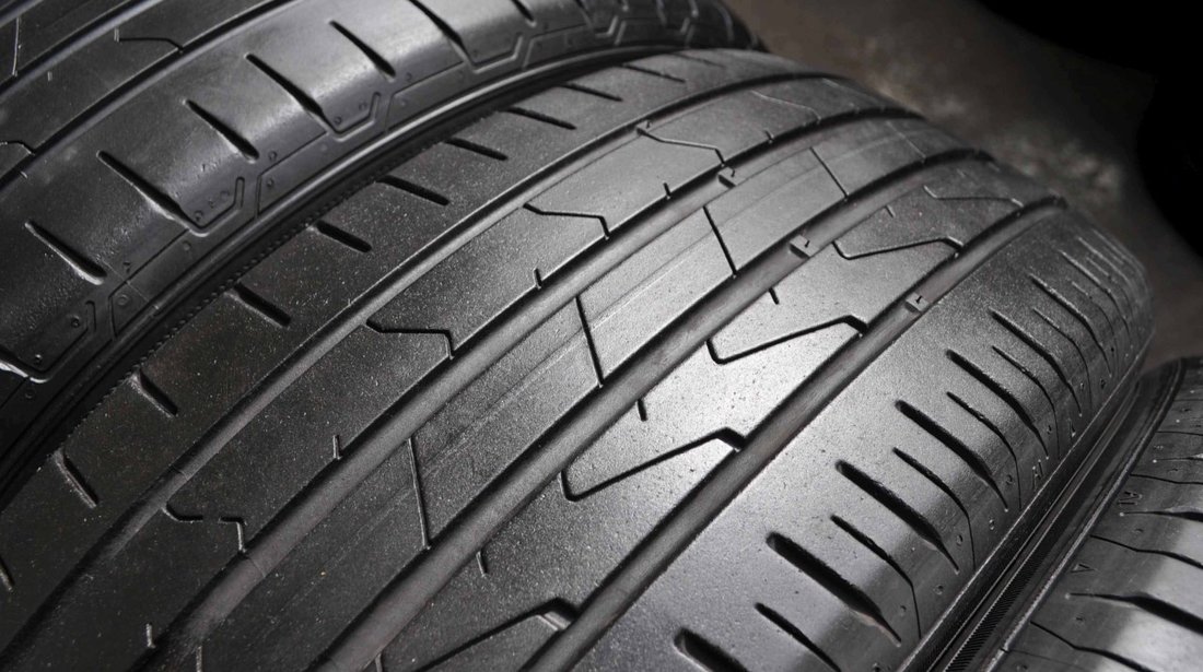 SET 4 Anvelope Vara 215/55 R17 HANKOOK Ventus Prime 3 94W