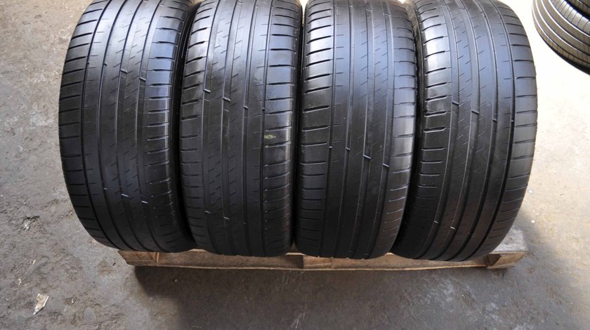 SET 4 Anvelope Vara 235/45 R18 MICHELIN Pilot Sport 4 98Y