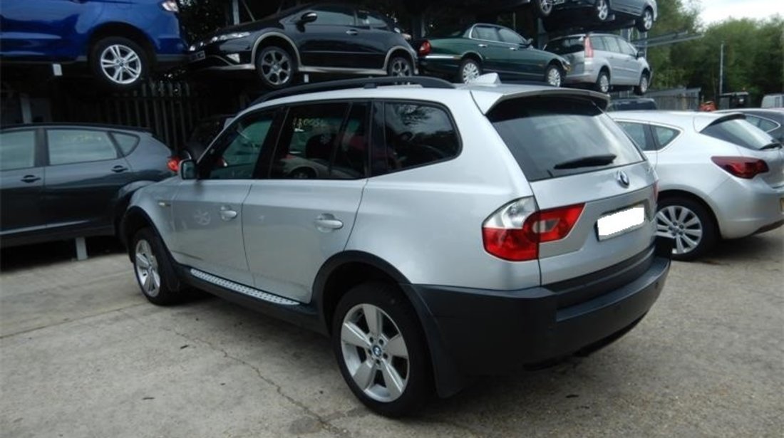 Set fete usi BMW X3 E83 2005 SUV 3.0