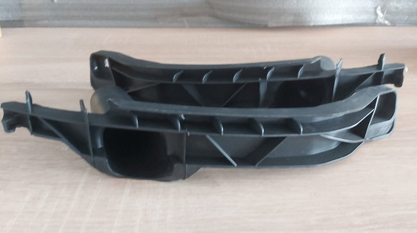 Set Suporti Far Dreapta+Stanga VW Golf 5/V 2004 2005 2006 2007 2008