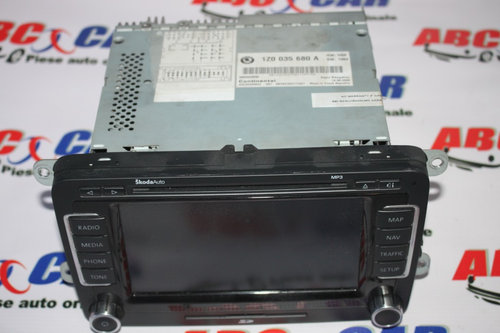 Sistem navigatie/multimedia Skoda Octavia 2 (1Z4) 2004-2013 1Z0035680A