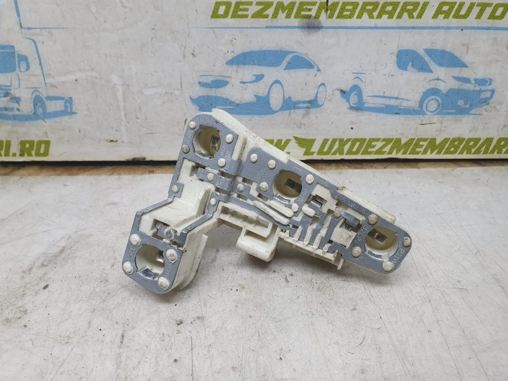 Soclu becuri 6937473 BMW Seria 3 E90 [2004 - 2010]