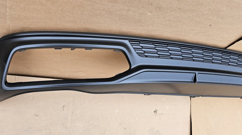 Spoiler inferior / Difuzor bara spate Audi A6 C8 4K S-Line 2019 2020 2021