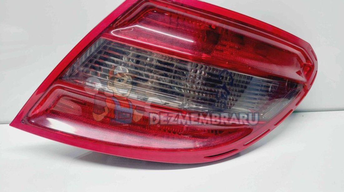 Stop aripa dreapta Mercedes Clasa C (W204) [Fabr 2007-2014] 2048203064