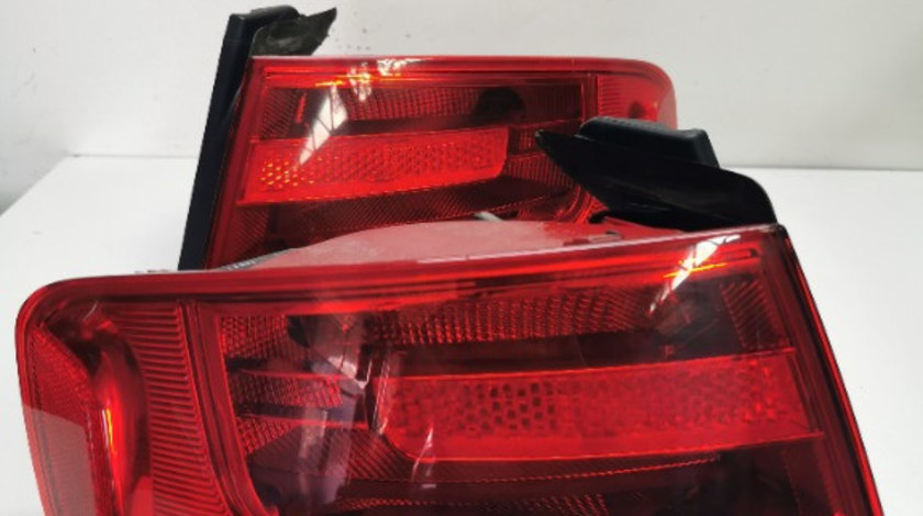 Stop Audi A4 B8 berlina tripla aripa stanga dreapta lampa