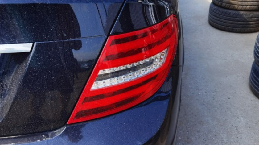 Stop dreapta led Mercedes C250 cdi w204 facelift