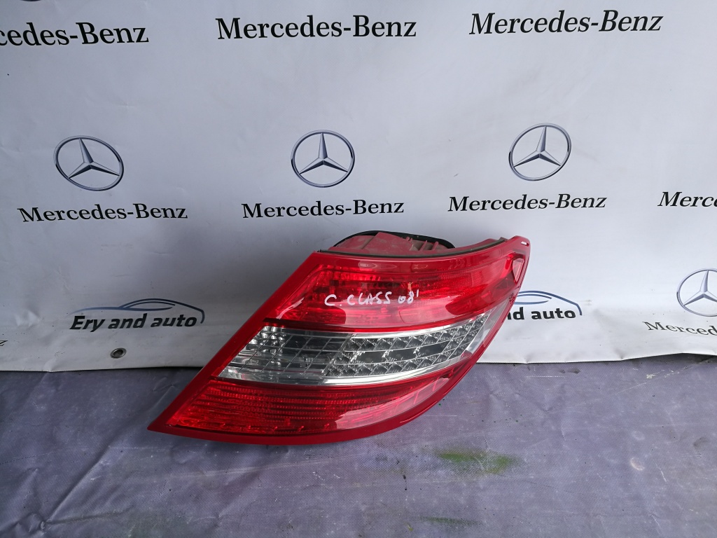 Stop dreapta led mercedes w204