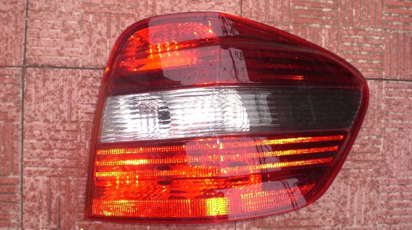 Stop dreapta mercedes ml w164 2008