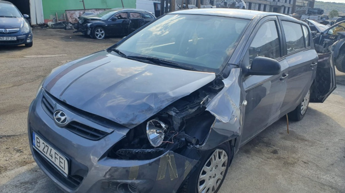 Stop dreapta spate Hyundai i20 2012 hatchback 1.4 crdi