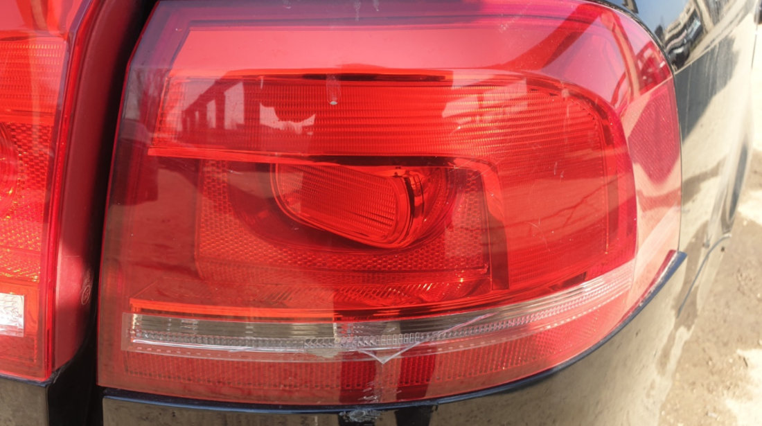 Stop Lampa Tripla Dreapta de pe Aripa Caroserie cu Defect Volkswagen Passat B7 Break Variant Combi 2010 - 2015