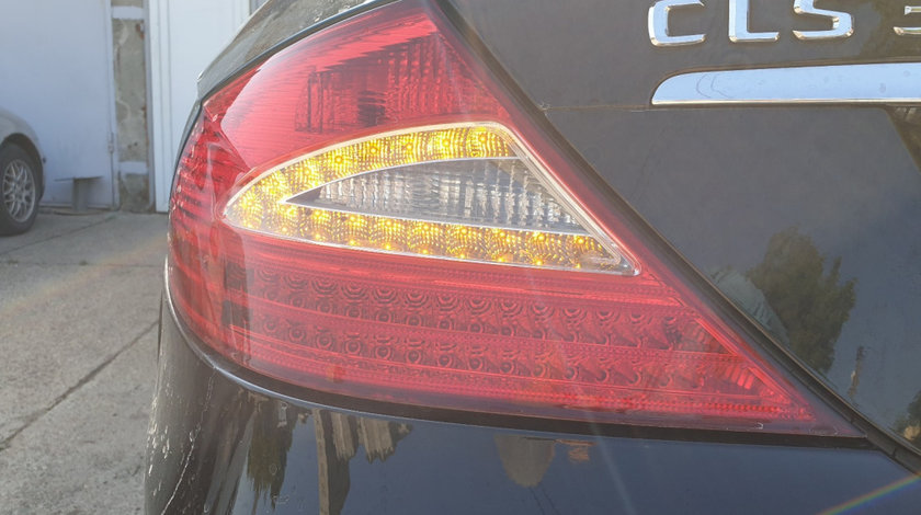 Stop Lampa Tripla Stanga cu Led Mercedes CLS C219 W219 Facelift 2004 - 2010 [C0189]