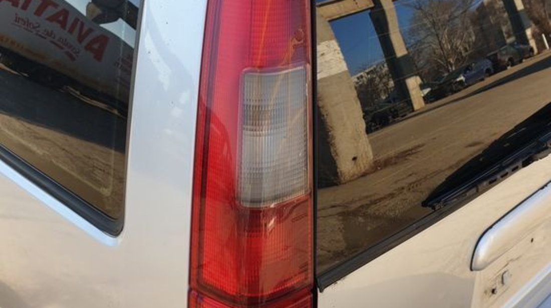 Stop Lampa Tripla Stanga Inferior Volvo V70 1996 - 2000