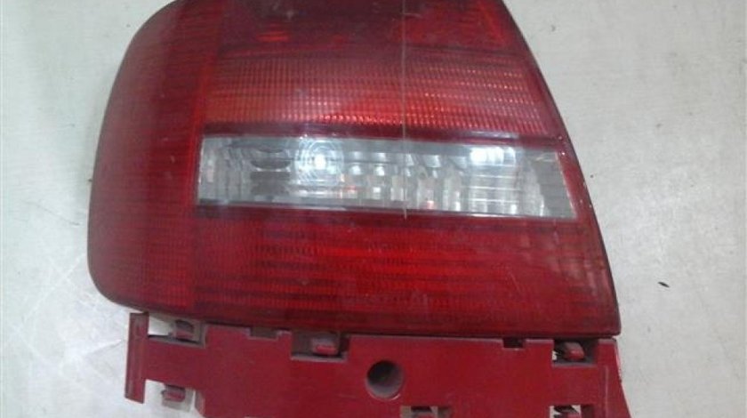 Stop stanga Audi A4 Berlina An 1996 1997 1998 1999 2000 2001