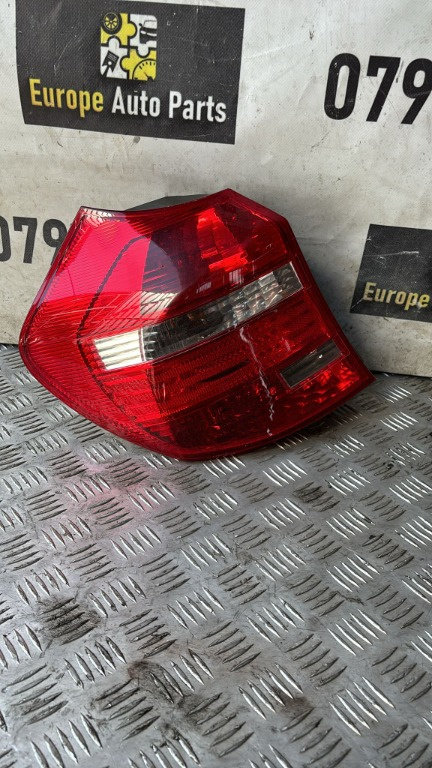 Stop stanga BMW Seria 1 E81 / E82 / E87 / E88 an fabricatie 2009 cod piesa 7164255-05