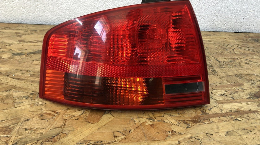 Stop stanga caroserie Audi A4 B7 sedan S-Line sedan 2007 (8E5945095)