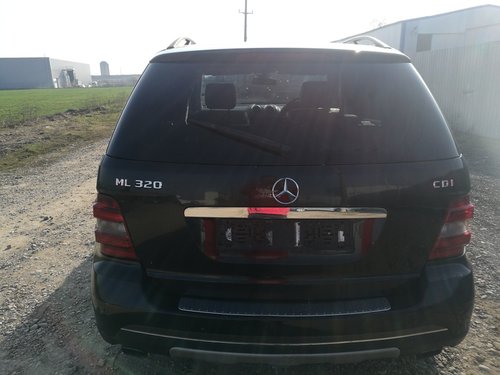 Stop stanga mercedes ml320 cdi w164