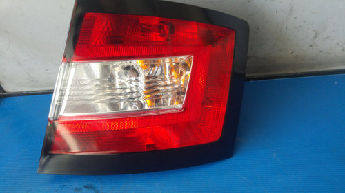 Stop tripla dreapta skoda fabia 3 hatchback 6v6945096