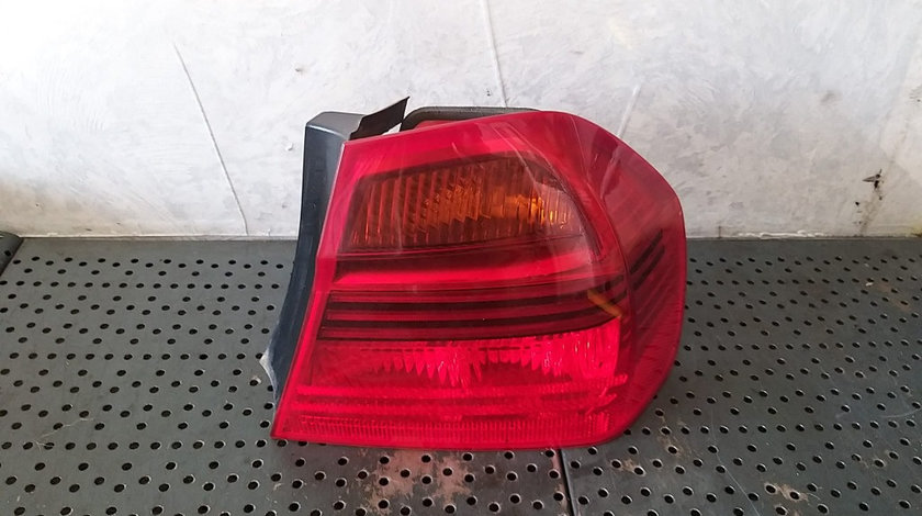 Stop tripla lampa dreapta aripa bmw seria 3 e90 6937458