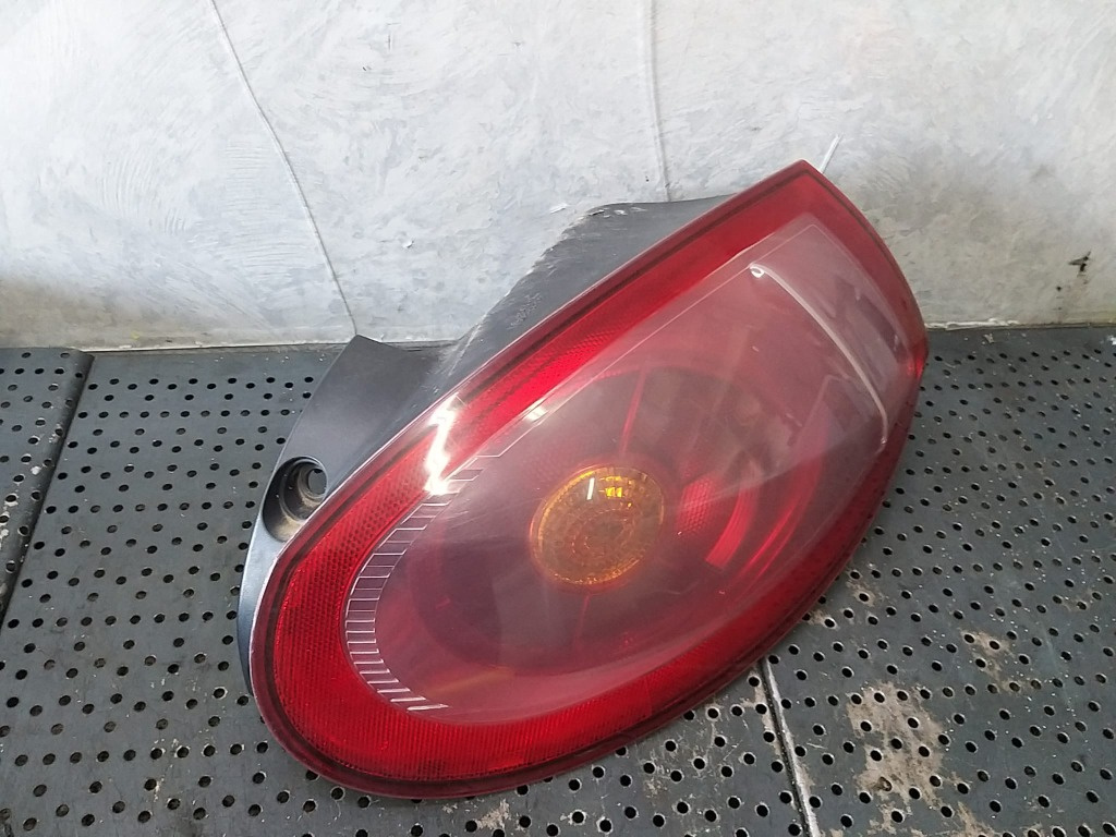 Stop tripla lampa dreapta fiat bravo 2 198 51757542