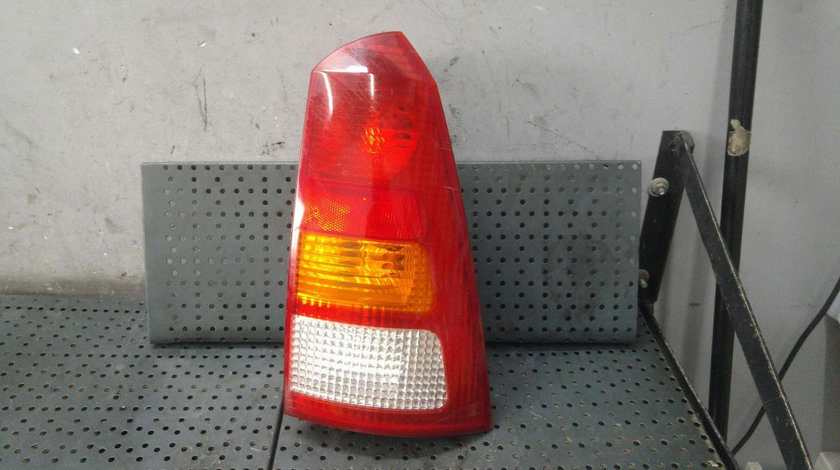 Stop tripla lampa dreapta ford focus 1 turnier dnw xs4x13n004ec