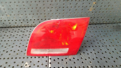 Stop tripla lampa dreapta haion audi a3 8p 8p4945094b