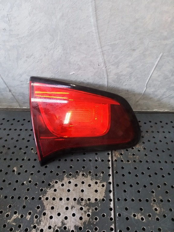 Stop tripla lampa stanga haion citroen c3 2 9685225580