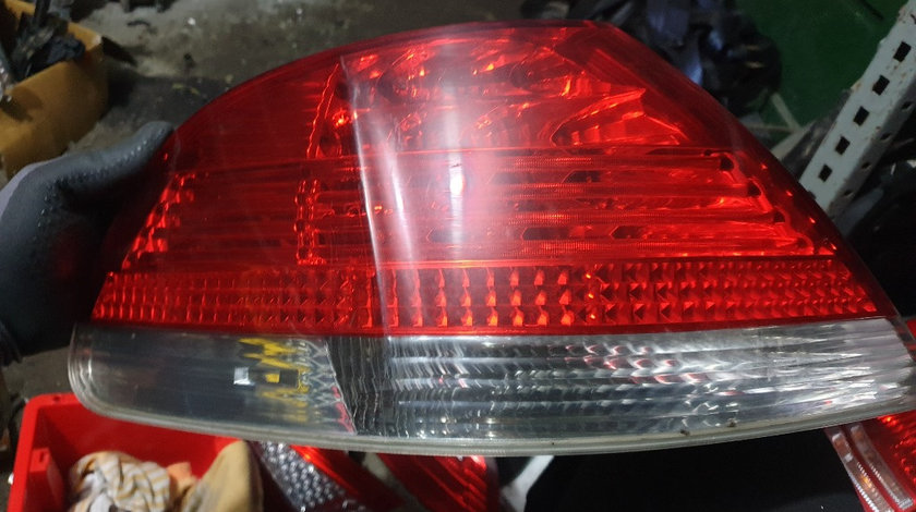 Stopuri Bmw Seria 7 E65 E66 de pe Aripa Facelift 2008