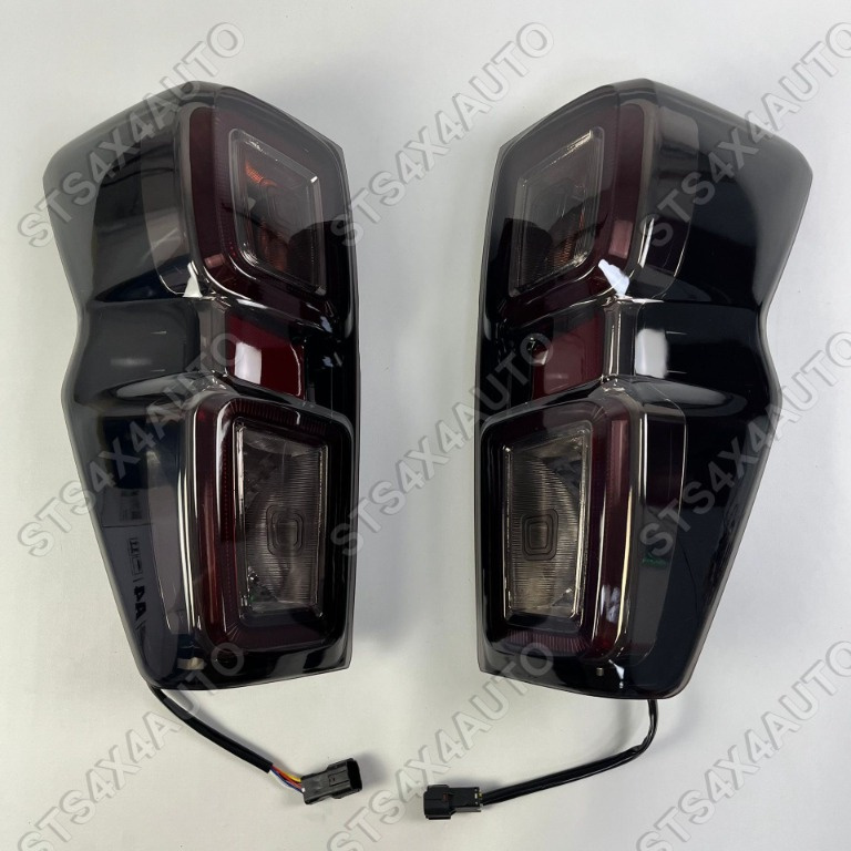 STOPURI LED ISUZU D-MAX 2020-2024 SMK [2022 LOOK] [V4]