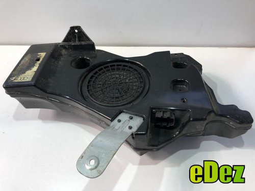 Subwoofer stanga spate Audi A3 (2003-2008) [8P1] 8P4035382D