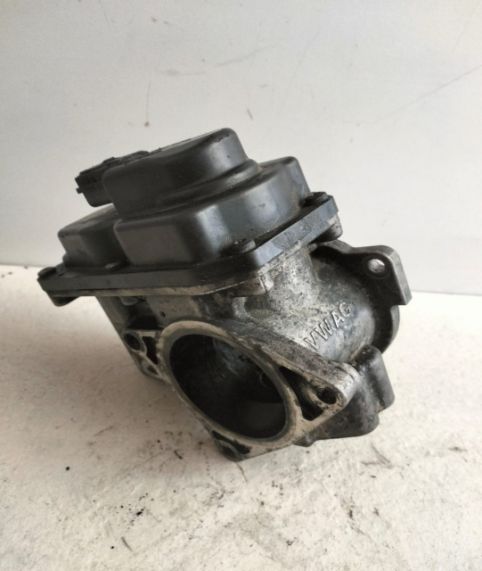 Supapa EGR CAG CAGA CAH BMM VAG 03L131501G Volkswagen VW Passat B6 [2005 - 2010]