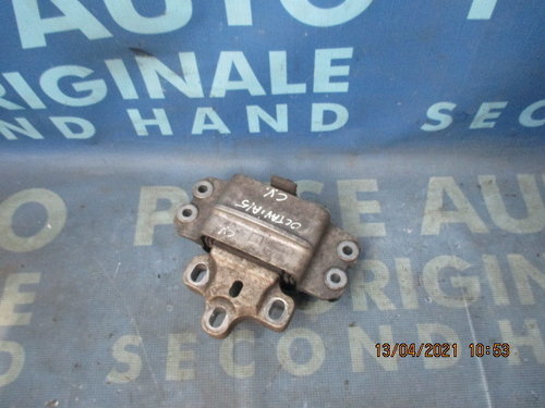 Suport cutie viteze Skoda Octavia 2; 1K0199117