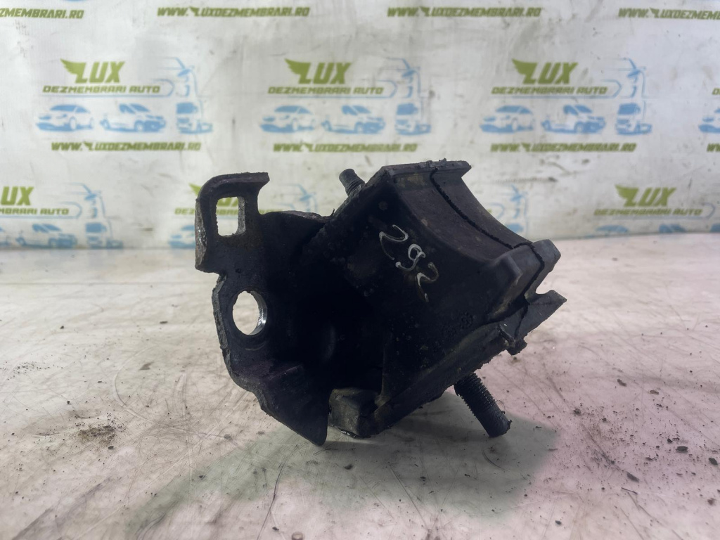 Suport motor 2.5 dci YD25DDti Nissan Pathfinder R51 [2004 - 2010] 2.5 dci YD25DDti