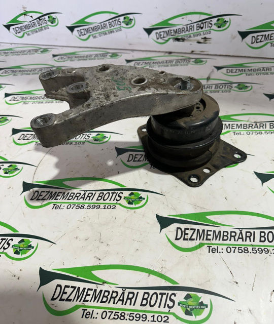 Suport motor dreapta 6Q0 199 185 M HOL 13 Skoda Fabia 6Y [1999 - 2004] Hatchback 5-usi 1.2 MT (64 hp)