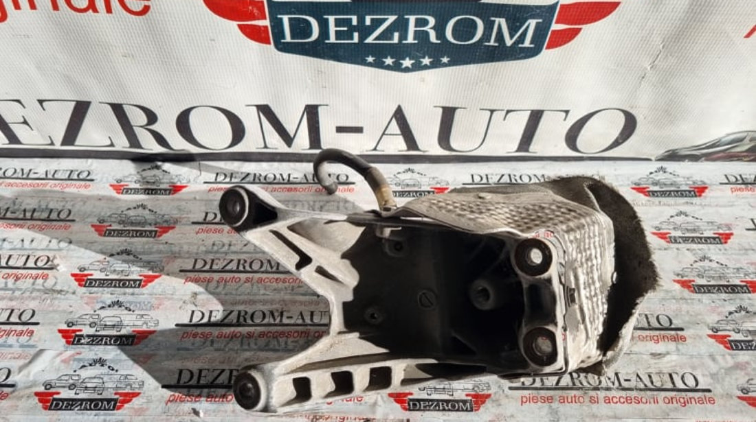 Suport motor dreapta Audi A5 B8 2.0 TDI 143 cai motor CMFA cod piesa : 4G0199308AA