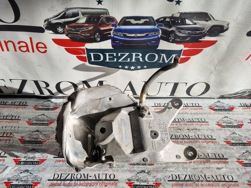 Suport motor dreapta Audi A6 C7 2.0 TDI 136 cai motor CGLE cod piesa : 4G0199308AA