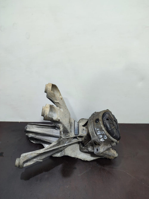 Suport motor dreapta Audi Q5 2.0 TDI 8K0199381