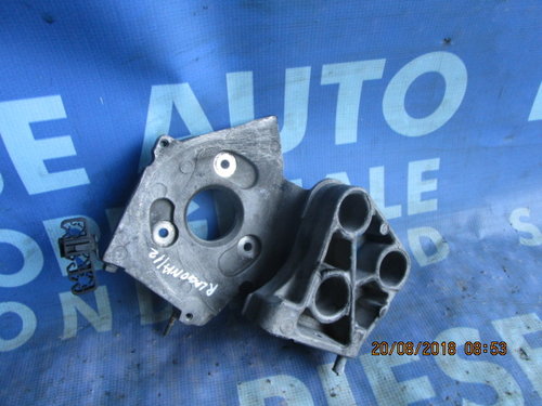 Suport pompa injectie Renault Laguna 1.9dci;51358595080